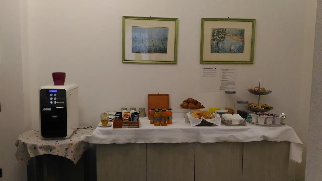 Palazzo Di Primavera Guest House Italy