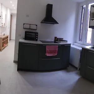 https://almarosa-house-affittacamere.it-romehotels.com
